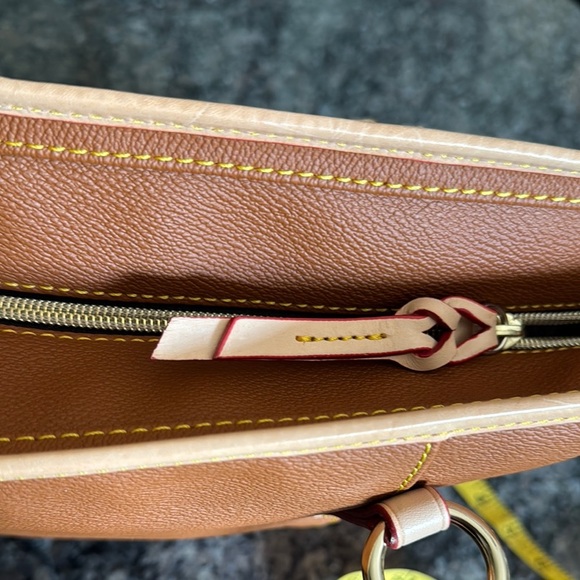 Dooney & Bourke Helena shopper Brown Tote Bag with Leather Accents NWT - Picture 7 of 16